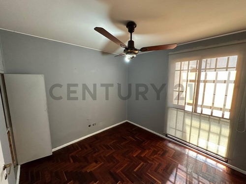 Alquiler Duplex - Avenida Juan B Justo, Ciudad.