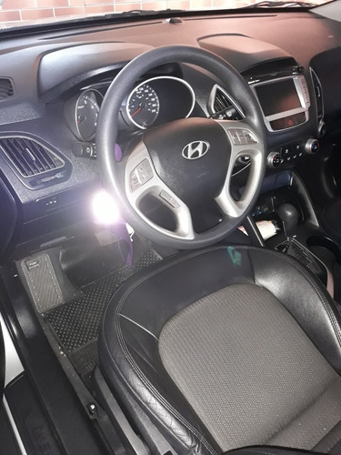 Imagem 10 de 13 de Hyundai Ix35 2016 2.0 Gls 2wd Flex Aut. 5p 157 Hp