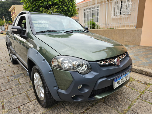 Fiat Strada 1.8 16v Adventure Ce Flex 2p