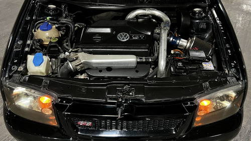 Volkswagen Jetta 1.8 Gls Turbo 5vel Aac Mt