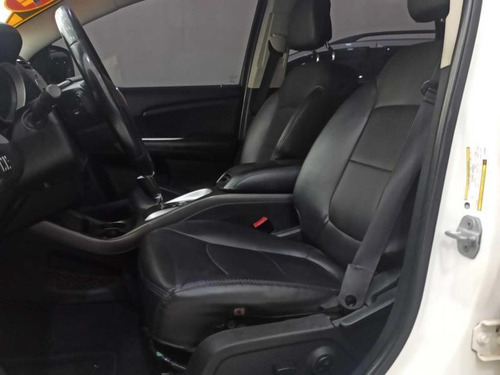 Imagem 12 de 15 de Fiat Freemont 2.4 Precision 16v Gasolina 4p Automático 2011/