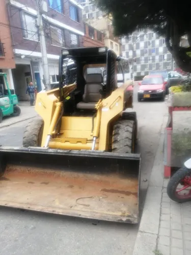 Minicargador