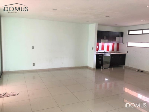 Imagen 3 de 12 de Casa Sola En Venta Arboledas De San Javier