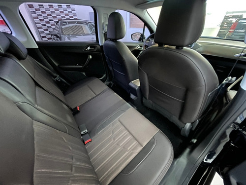 Imagen 8 de 17 de Peugeot 2008 1.6 Thp Sport