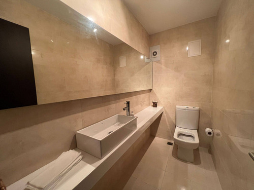 Venta Apartamento Tres Dormitorios En Pocitos Con Garaje
