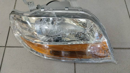 Faro Delantero De Chevrolet Aveo Rh 08-10 