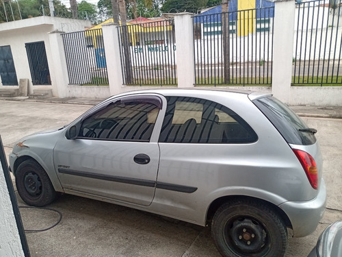 Celta 2 Portas 1.0 Flex