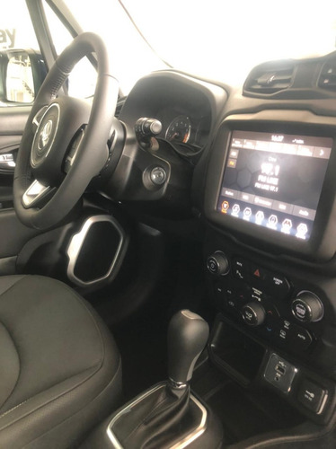 Imagen 10 de 18 de Jeep Renegade Longitude 4x2 Gris Clarita My 22 Lp