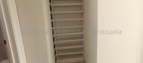 Hermoso Townhouse En Venta En El Este De Barquisimeto, 2 4 4 1 Con Vigilancia Privada, Vestier, 7 9, Areas Sociales, Maritza, Bella Terraza, Piscina, Lucena, Maletero.