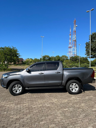 Toyota Hilux 2.8 Tdi Srv Cab. Dupla 4x4 Aut. 4p