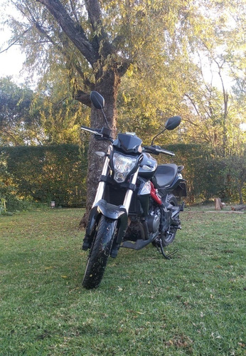 Benelli Tnt 300 - Impecable - Unico Dueño - Papeles Al Día