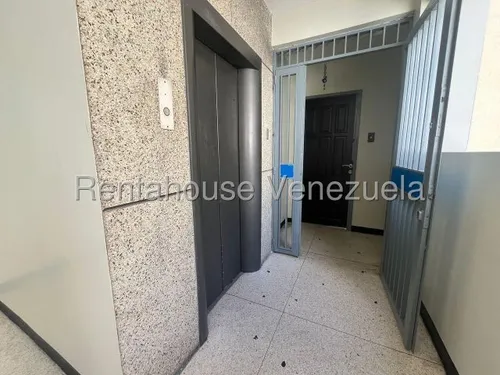 Bello Campo Mls# 25-12102 Wm