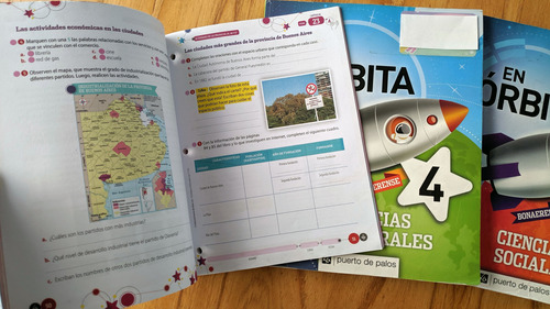 En Órbita 4 Activa Xxi Cs Sociales + Naturales Bonaerense (Usado)