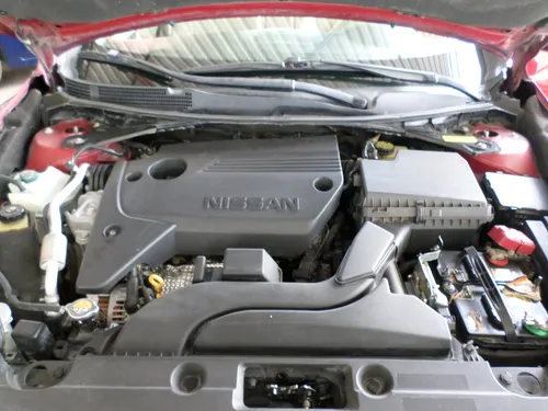Nissan Altima 2.5 Advance Navi Cvt
