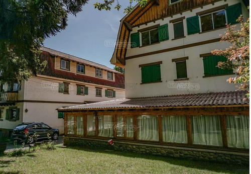 Imagen 1 de 24 de Turístico Hostel En Venta En Belgrano, Bariloche, Patagonia