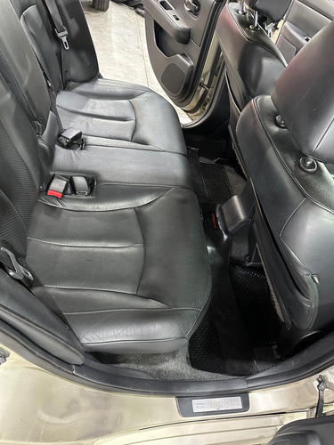 Nissan Tiida 1.8 Tekna