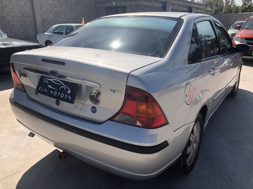 Focus 1.8 Ghia Mod11 Anticipo$420.000 + Cuotas Fijas.