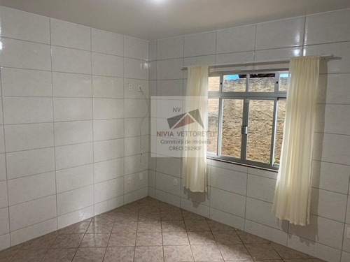 Casa A Venda No Bairro Ingleses Do Rio Vermelho Em - 4140-1
