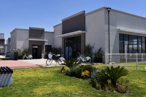Casa De 3 Recámaras Al Sur De Pachuca, Hgo.