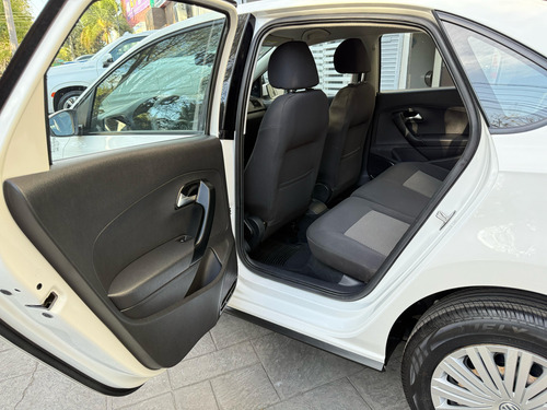 Volkswagen Vento 1.6 Starline Mt