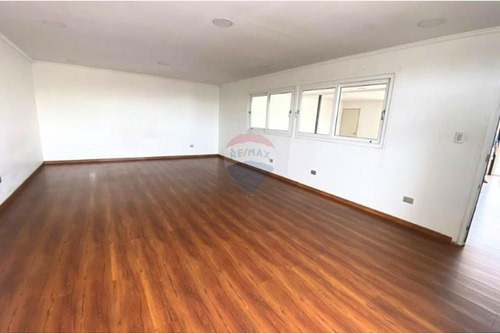 Duplex De 271 M2 - Remodelado 4d -3b
