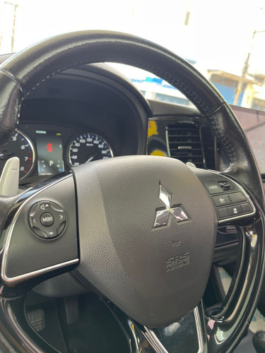 Mitsubishi Outlander 3.0 V6 Gt 4wd 5p