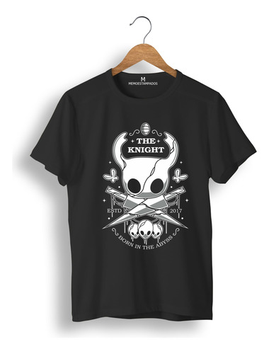 Remera: Born In The Abyss Memoestampados