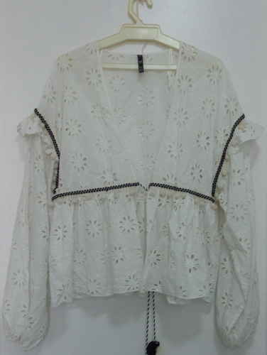 Zara Original Blusa Dama Con Aplicaciones