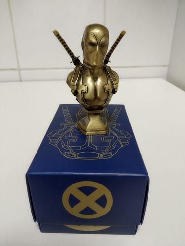 Busto Deadpool Omelete Box Outubro 2019 