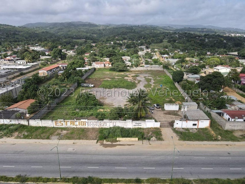 Genesis Giménez Vende Terreno En La Avenida Intercomunal Barquisimeto-acarigua Ideal Para Un Proyecto Comercial O Residencial 