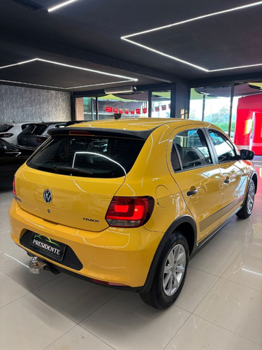 Volkswagen Gol 1.0 MI TRACK 8V FLEX 4P MANUAL