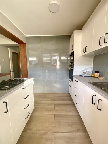 Casa En Venta De 3 Dorm. Domingo Bondi, Las Condes