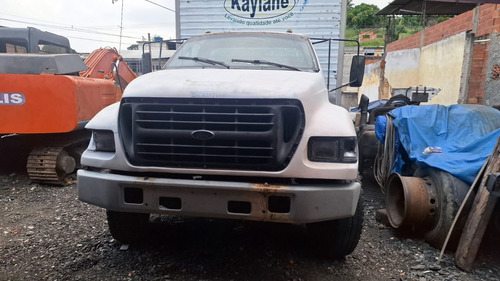 Ford F12000 Pitibull Com Baú Todo Frigorífico Sem Aparelho