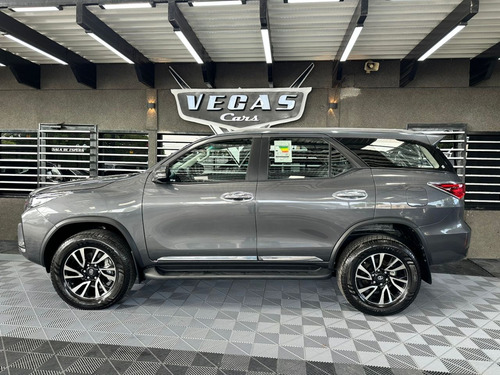 Toyota Fortuner 2.7l 4x4