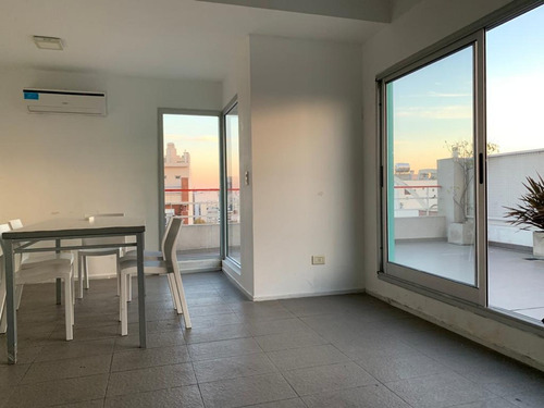 Venta Monoambiente Divisible Con Balcón Al Frente