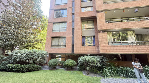 Departamento En Venta De 2 Dorm. Metro Escuela Militar