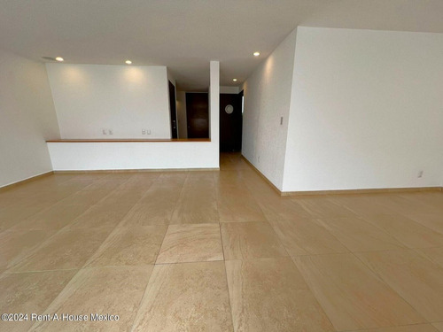 Condominio Inspira Zibata Casa Ubicada En Esquina De 223 M2 Con 3 Recamaras Y Con Cuarto De Servicio Qh745*25