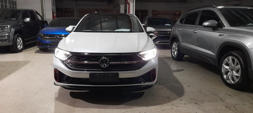 Volkswagen Vento GLI 2.0 350TSI 230cv
