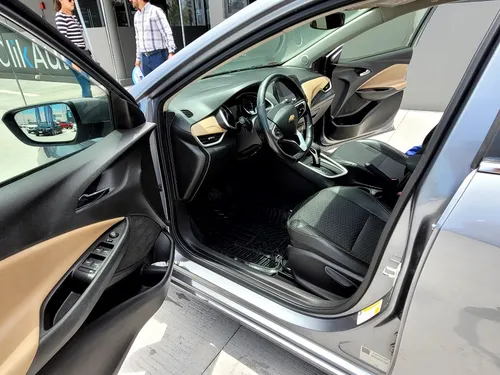 Chevrolet Onix 1.2t Premier L At