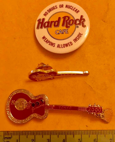 Broches De Hard Rock Café De Tokio Y Seúl Y Broche Redondo (Usado)