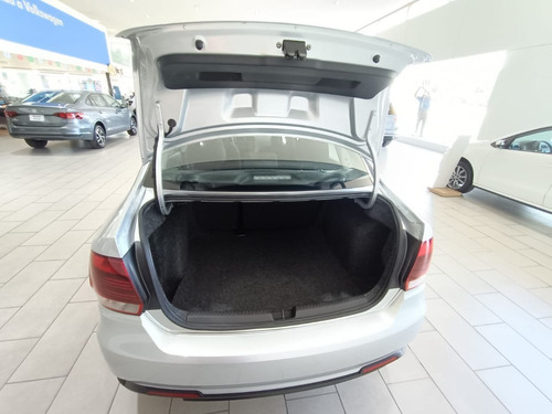 Imagen 5 de 11 de Volkswagen Vento Starline Tip