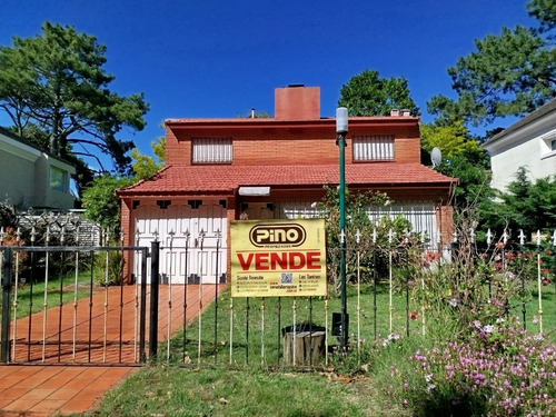 Casa 4 Ambientes Sobre El Monte De Santa Teresita