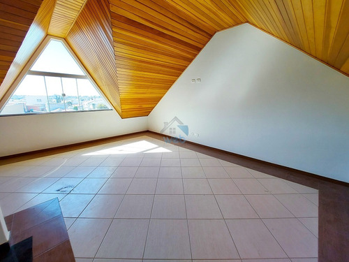 Sobrado Triplex À Venda No Bairro Novo A, No Sitio Cercado, Com Opção De 3 Quartos, Podendo Ser Financiado. - Ca00547 - 33692869