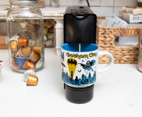 Caneca Dc Comics Batman Allover Print 380 Ml Em Cerâmica