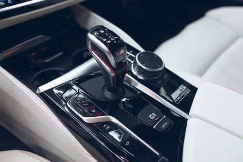 BMW M5 4.4 M5 Competition Ed V8 Bt At