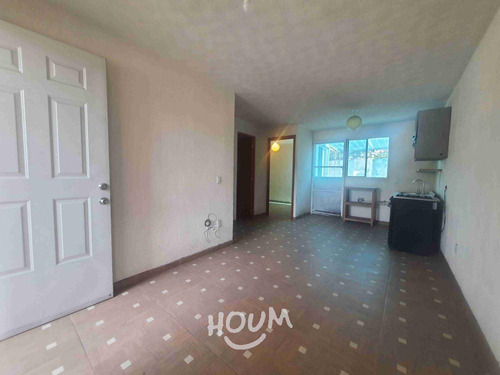 Departamento En Tres Pinos, San Pedro Tlaquepaque Con 2 Recámaras, 60 M², Id: 126853