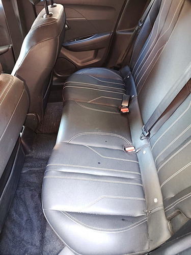 Peugeot 208 1.6 Feline Tiptronic