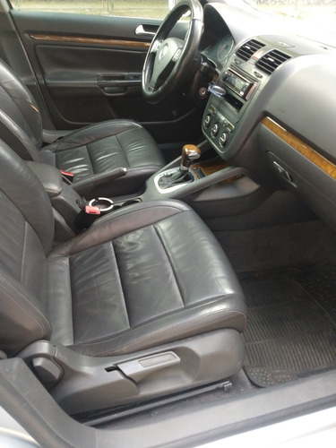 Volkswagen Bora 2.5 Exclusive Tiptronic Piel At
