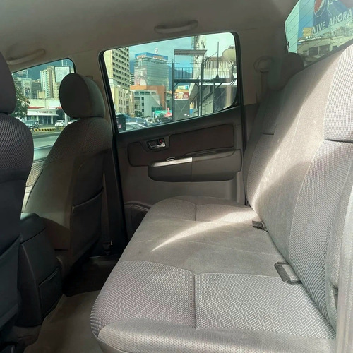 Imagen 10 de 11 de Toyota Hilux Kavak Hilux