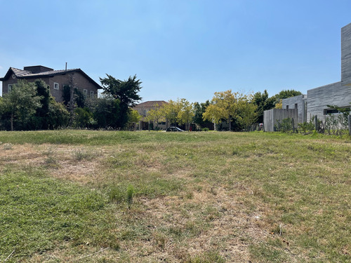 Lote Increíble A La Laguna En Venta En Santa Catalina